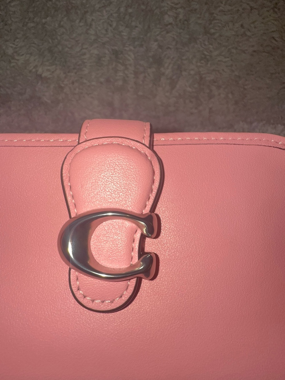 Coach Pink Leather Tabby Medium Wallet C Hardware Snap Closure Box Dust Bag - Picture 7 of 14